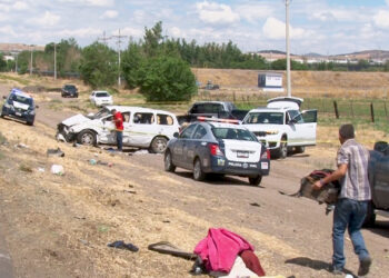 Fatal volcadura deja dos muertos en Cuauhtémoc