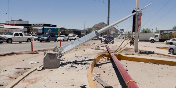 Muere joven de 17 años en volcadura en el Juan Pablo II