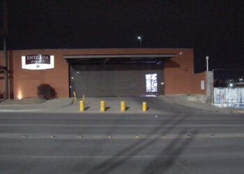 Detienen a dos sujetos y clausuran “La Cerve”