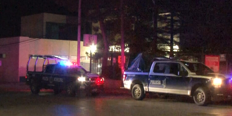 Balean a subdirector de la Policía Municipal en Madera