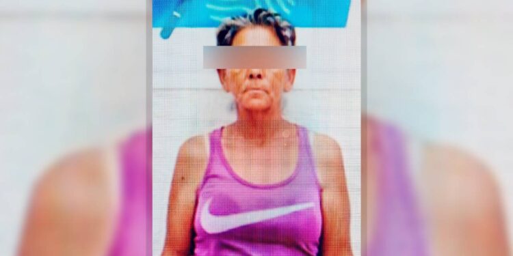 Acusada de rociar gasolina y prender fuego a su ex pareja y a un acompañante