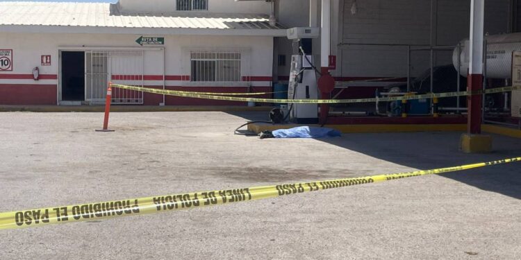 Hombre fallece de infarto en gasera de El Porvenir