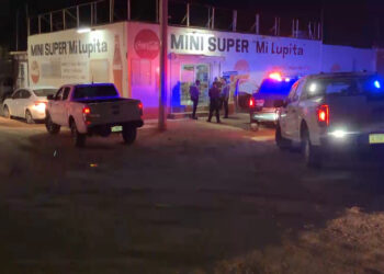Asalto a minisuper “Mi Lupita” deja 2 mil pesos de botín