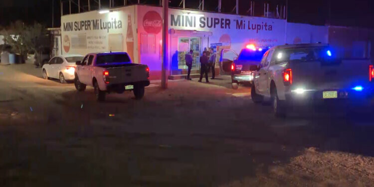 Asalto a minisuper “Mi Lupita” deja 2 mil pesos de botín