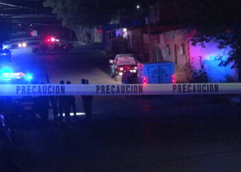 Policías localizan hombre sin vida en la colonia Rosario