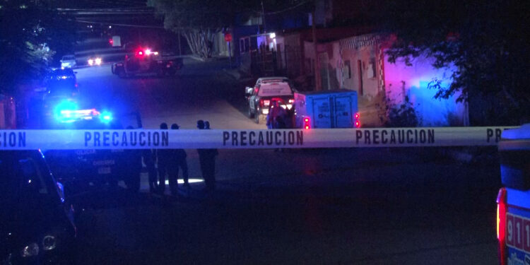 Policías localizan hombre sin vida en la colonia Rosario