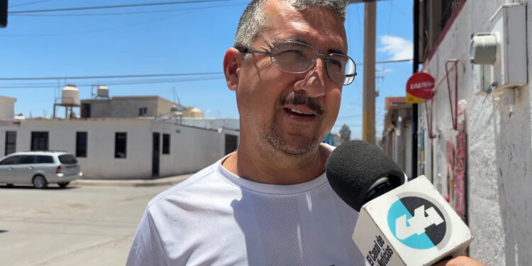 Condenan vecinos ataque con hacha a perro en la colonia Tarahumara