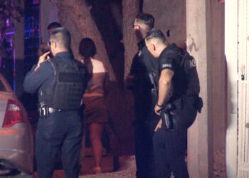 Hombre dispara a su vecino por presunto robo en la 3 de Mayo