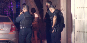 Hombre dispara a su vecino por presunto robo en la 3 de Mayo