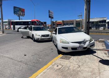 Choque en el Periférico de la Juventud deja un lesionado