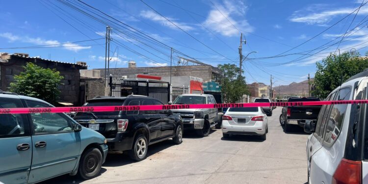 Múltiples cateos simultáneos en Chihuahua por homicidios recientes
