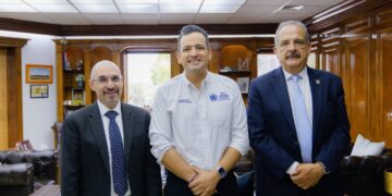 Se reúne Marco Bonilla con nuevo líder de la CANACO