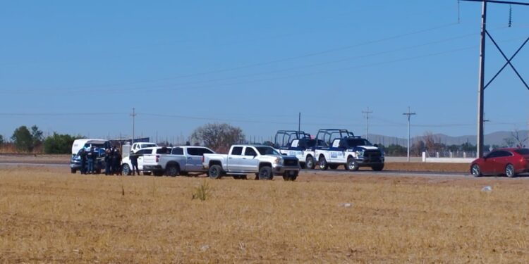 Localizan a hombre sin vida en una camioneta en Cuauhtémoc