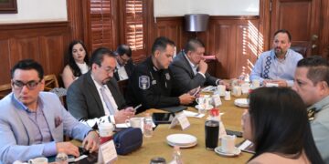 Autoridades coordinan acciones en seguridad durante sesión de la Mesa de Paz