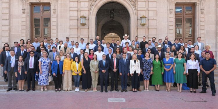 Se reúnen tesoreros municipales en Chihuahua