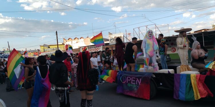 Marcha del Orgullo LGBTQ+ busca erradicar discriminación en Delicias