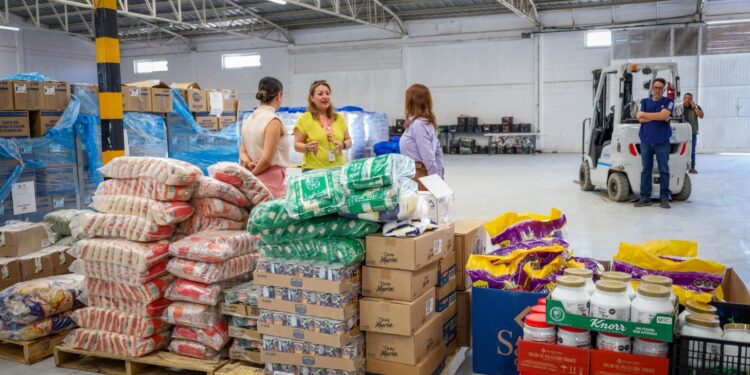 DIF Municipal recibe donación de alimentos por parte de OXXO