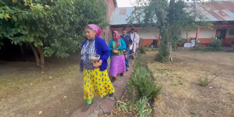 Misa en Cerocahui en memoria de sacerdotes jesuitas asesinados