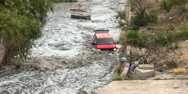 Se presentan Incidentes por lluvias en la capital