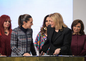 Firma Maru Campos acuerdo para consolidar Polo de Desarrollo para Ciudad Juárez