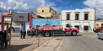 Fuego consumió habitación en el centro de la ciudad