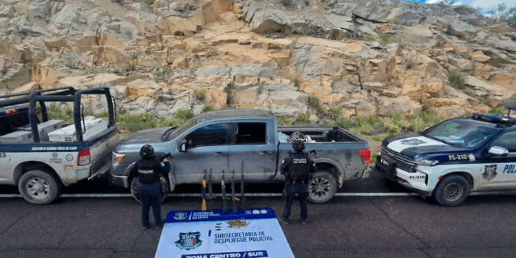 Aseguran armas largas y municiones en carretera a Ojinaga