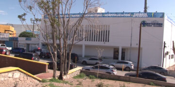 Detectan herida por arma de fuego durante cirugía a joven de 22 años