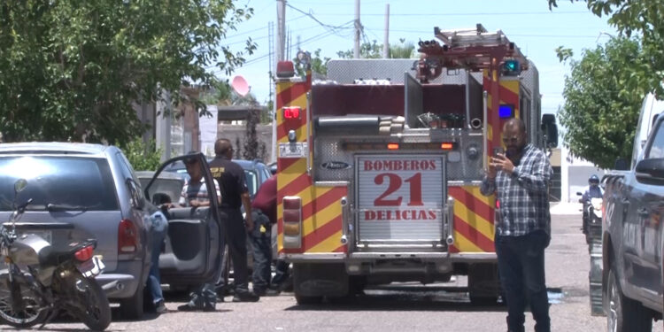 Incendio en vivienda de Delicias moviliza a cuerpos de emergencia