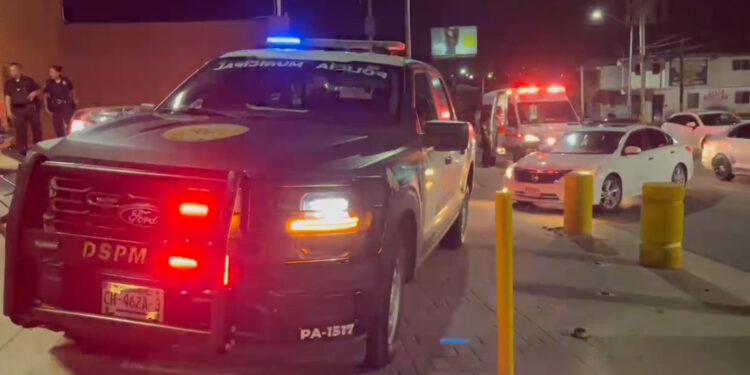 Brutal golpiza a hombre ebrio afuera de La Cerve