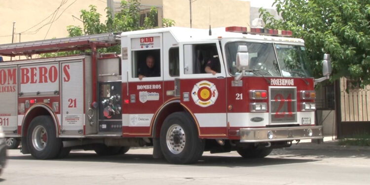 Fuga de gas provoca flamazo en vivienda de Delicias