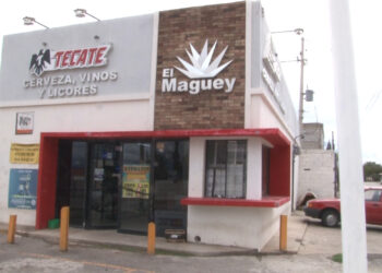 Empleados de licorería atracada exigen mayor seguridad