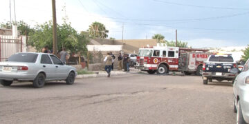 Incendio en jacal moviliza a bomberos en Delicias