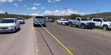 Policía ministerial muere arrollado durante persecución en Parral