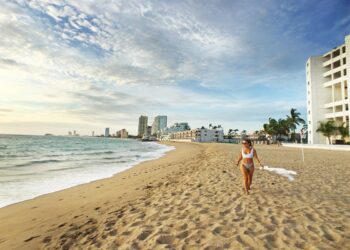 ¡Alerta! 16 playas no son seguras para nadar este verano
