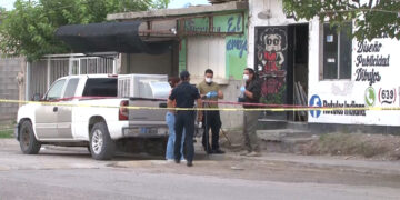 Hallan cuerpo en descomposición dentro de un negocio en Delicias