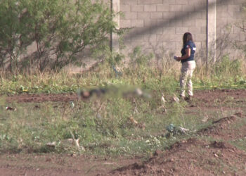 Localizan a un hombre asesinado con tiro de gracia en Aquiles Serdán