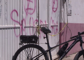 Hallan restos óseos en antiguas oficinas de Correos