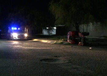 Van impacta cuatrimoto y se da a la fuga en Delicias