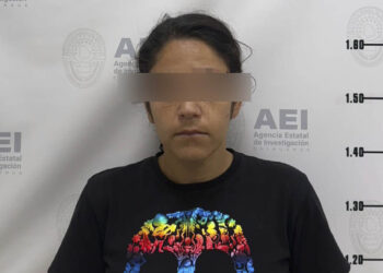 Detienen a mujer acusada de violencia familiar contra su hija en Punta Oriente