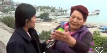 Abuelita lleva a su nieto a “conocer” un tsunami; “Nunca había visto uno”
