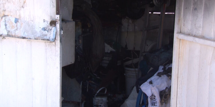 Incendio consume puesto de tamales frente al Hospital Morelos