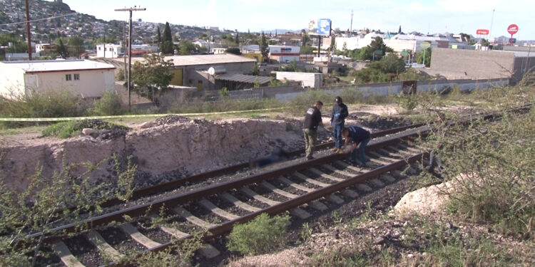 Localizan a hombre sin vida en la Vialidad Ch-P