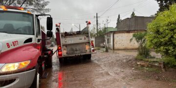 Incendio por cortocircuito consume vivienda en la colonia Ávalos