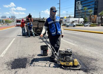 Arranca plan de bacheo tras las recientes lluvias