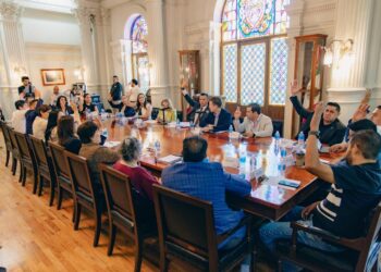 Destinan $8.9 millones a familias de Monte Xenit