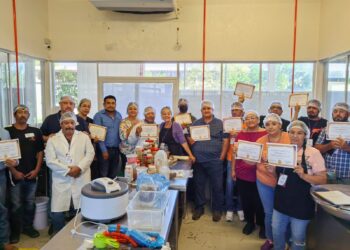 Invitan a mujeres del sector rural a solicitar apoyos para capacitación