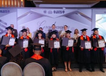 Primera generación del ISSCUU concluye licenciatura en seguridad