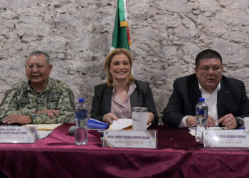 Gobernadora encabeza mesa de seguridad en Guadalupe y Calvo