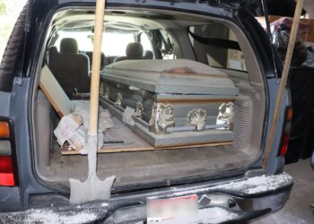 Localizan tres cuerpos durante cateo ligado a funeraria ‘Del Carmen’