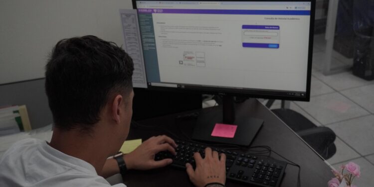 Invitan a consultar documentos escolares a través de la plataforma digital del SIE